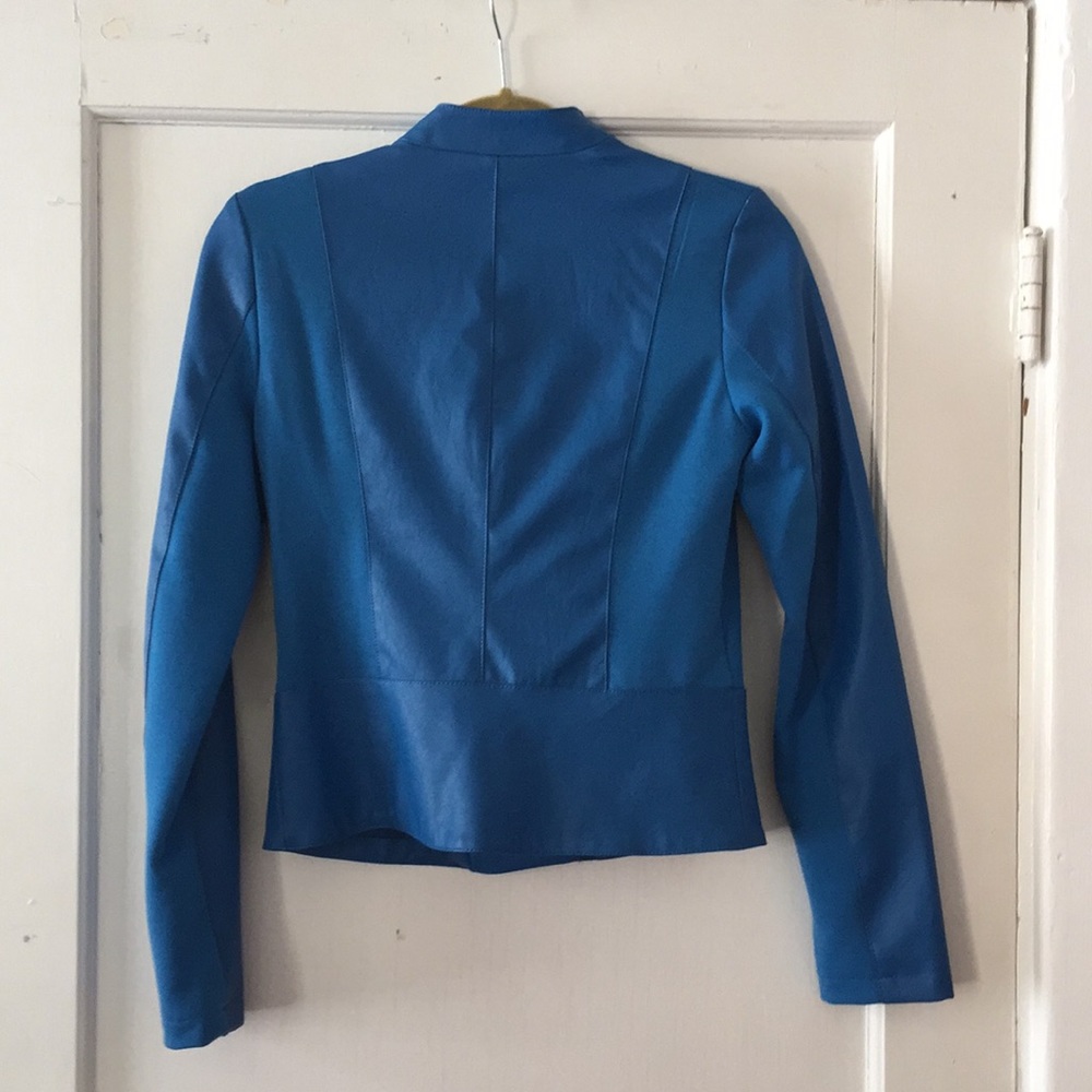 Leather jacket - Picture 3 of 4